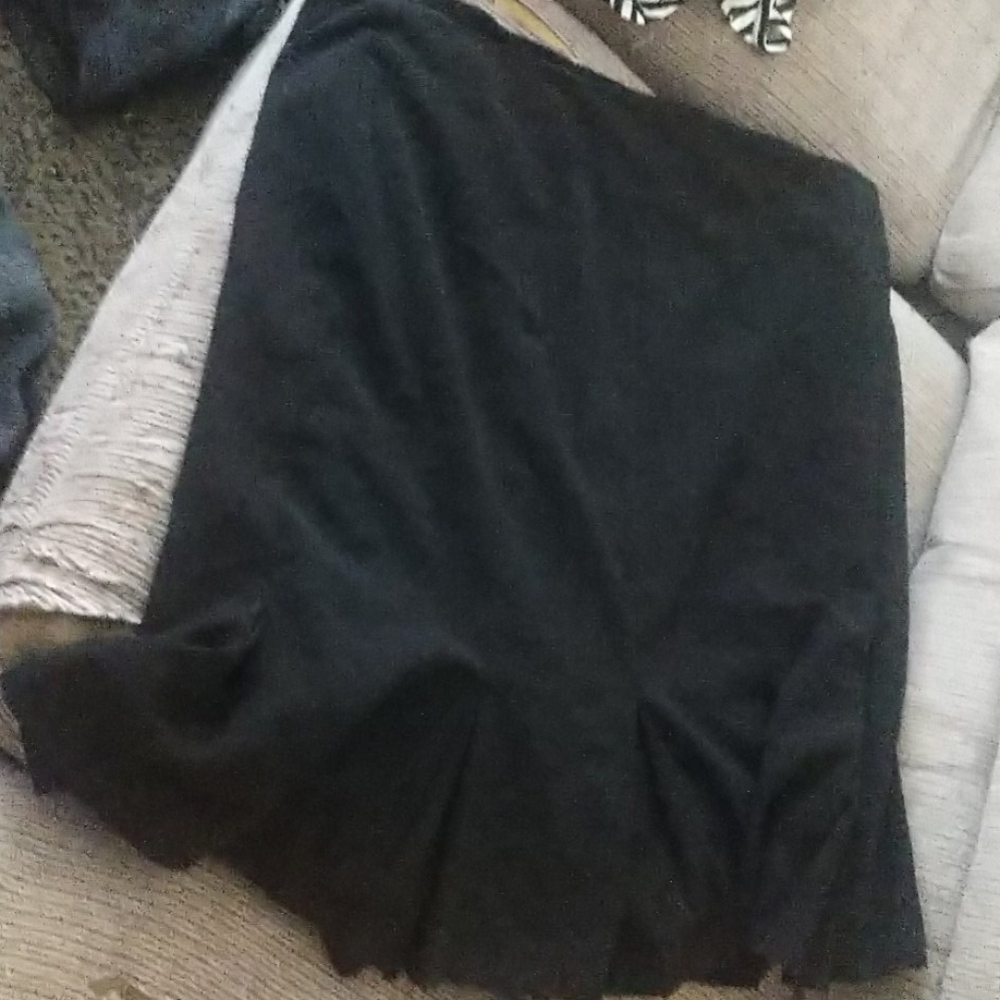 Black skirt. AB studio. Size 16